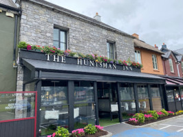 The Huntsman Inn outside
