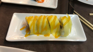 Sushi Ruyi food