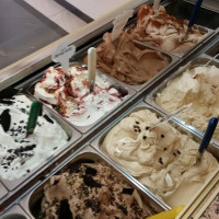 Lo Chalet Del Gelato food