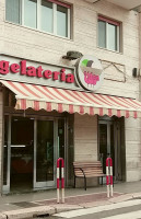 Gelateria Tre Galletti outside