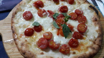 Il Pozzillo Pizzeria-rosticceria food