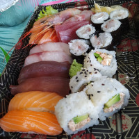Sushi King`s food