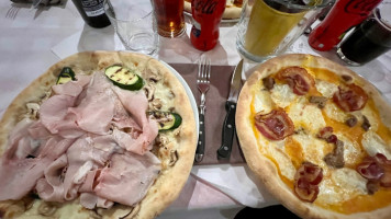 Pizza Co Di Maccan Alessandra food
