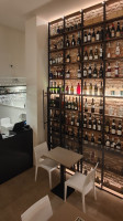 Aroma Winebar Enoteca food