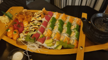Susu Sushi inside