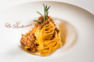 Pasticceria La Borbonica food