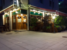 Taverna Del Gufo outside