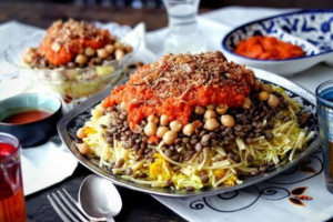 مطعم الحريف كشري ومشاوي food