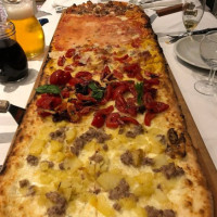 Pizzeria Il Portico food