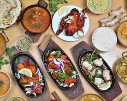Hb Indisk Restaurang Momtaz food