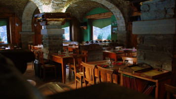 Taverna Coppapan inside