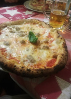 Pizzeria Margherita E Le Altre food