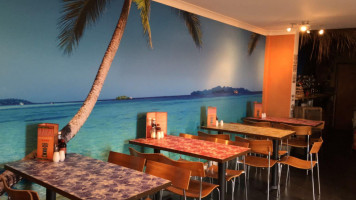 Makai Beach Cafe food