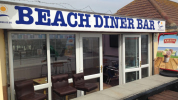 Beach Diner outside