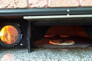Pizza Grill Natola inside