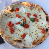 Pizzeria Acropoli food