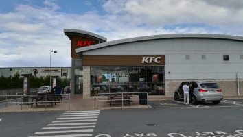 Kfc Drogheda Retail Park food