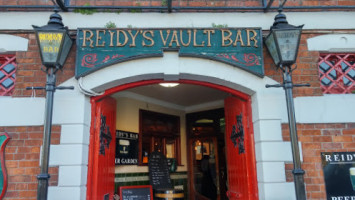Reidys Wine Vault inside