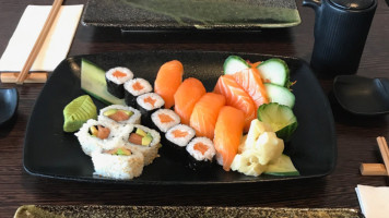 Yuma Sushi inside