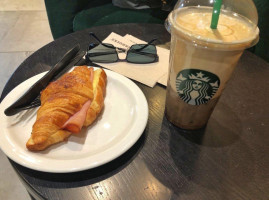 Starbucks South King Street food