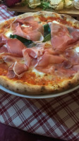 Chent’annos Pizzeria food