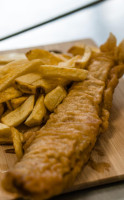 Amores Fish 'n ' Chips Take Away food