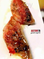 Astoria Ouzerie food