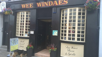The Wee Windaes inside