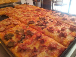 Pizzeria Del Corso food