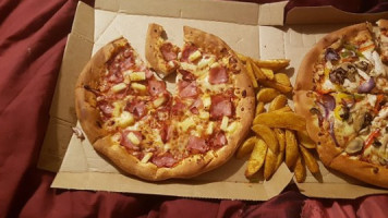 Pizza Hut Delivery Oxley food