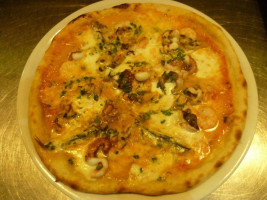 Trattoria-pizzeria Paolo Vi food