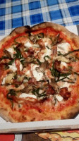 Pizzeria Portavia Di Liggia Marina food