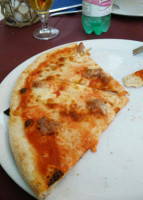 Pizzeria Paah food