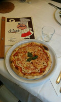 Pizzeria Valerio food
