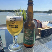 Waterski- En Outdoorcentrum Ermerstrand food