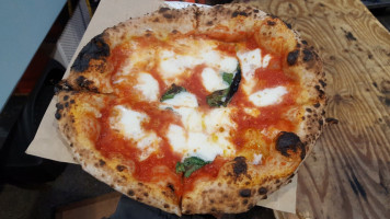Sud Italia Pizza Napoletana food