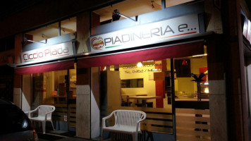 Ciccio Piada outside