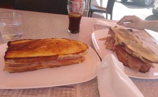 Paninoteca Alla Stazione food