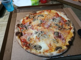 Pizzeria De Matteis food