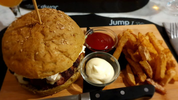 Jump Cafe food