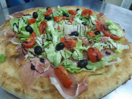 Mondo Pizza Legnano food