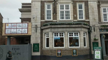 The Royal Oak Pub inside