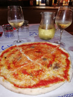 Trattoria Pizzeria La Tarthana food