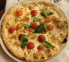 Pizzeria E Frigitoria Made In Italy food