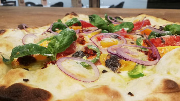 Mangiafuoco Pizzeria Di Kevin Sartori food