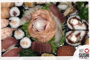 We Love Sushi food