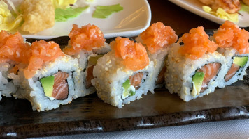 Usuki Sushi food