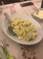 Giubbi Belvedere food