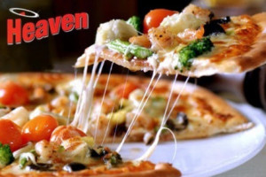 Heaven Pizza inside