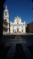 Loreto A Loreto Vicino Basilica Di Loreto inside